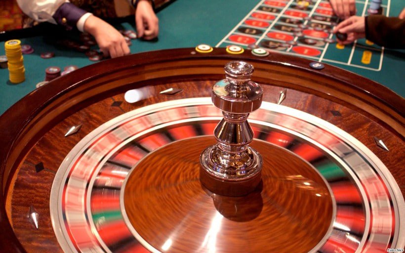 Live Casino – Baccarat, Roulette